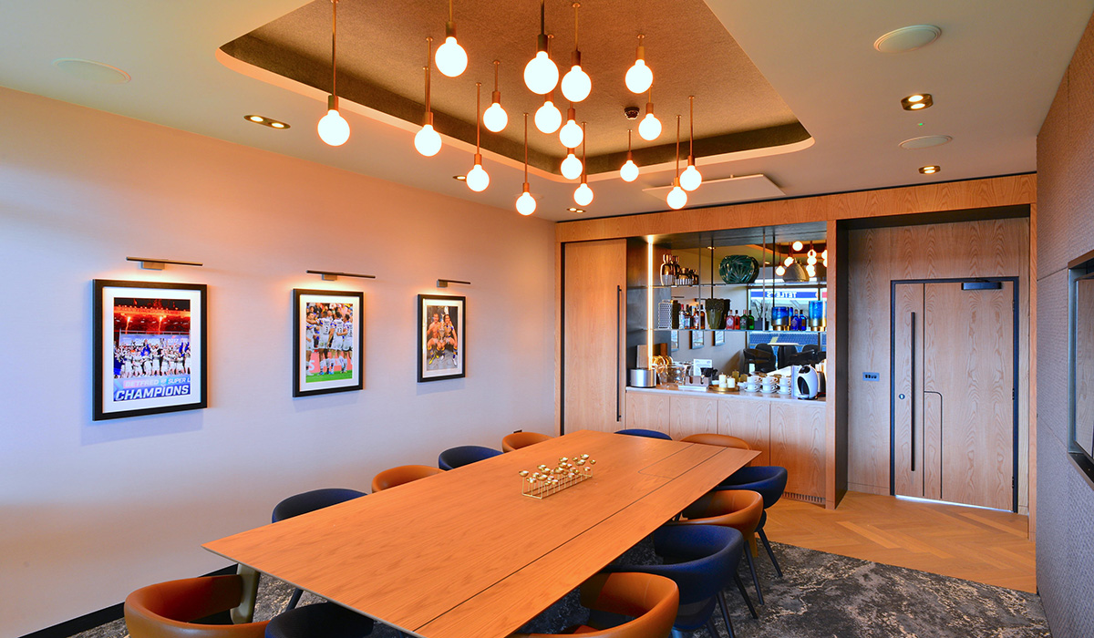 Leeds Rhino White Infrared Panel Installation