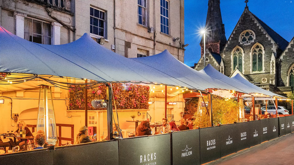 Infrared heating for pubs, cafes, hotels & restaurants