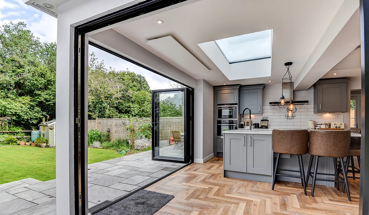 Inspire white Panels