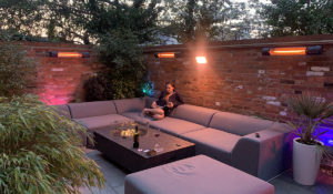 Herschel Californias in terrace area