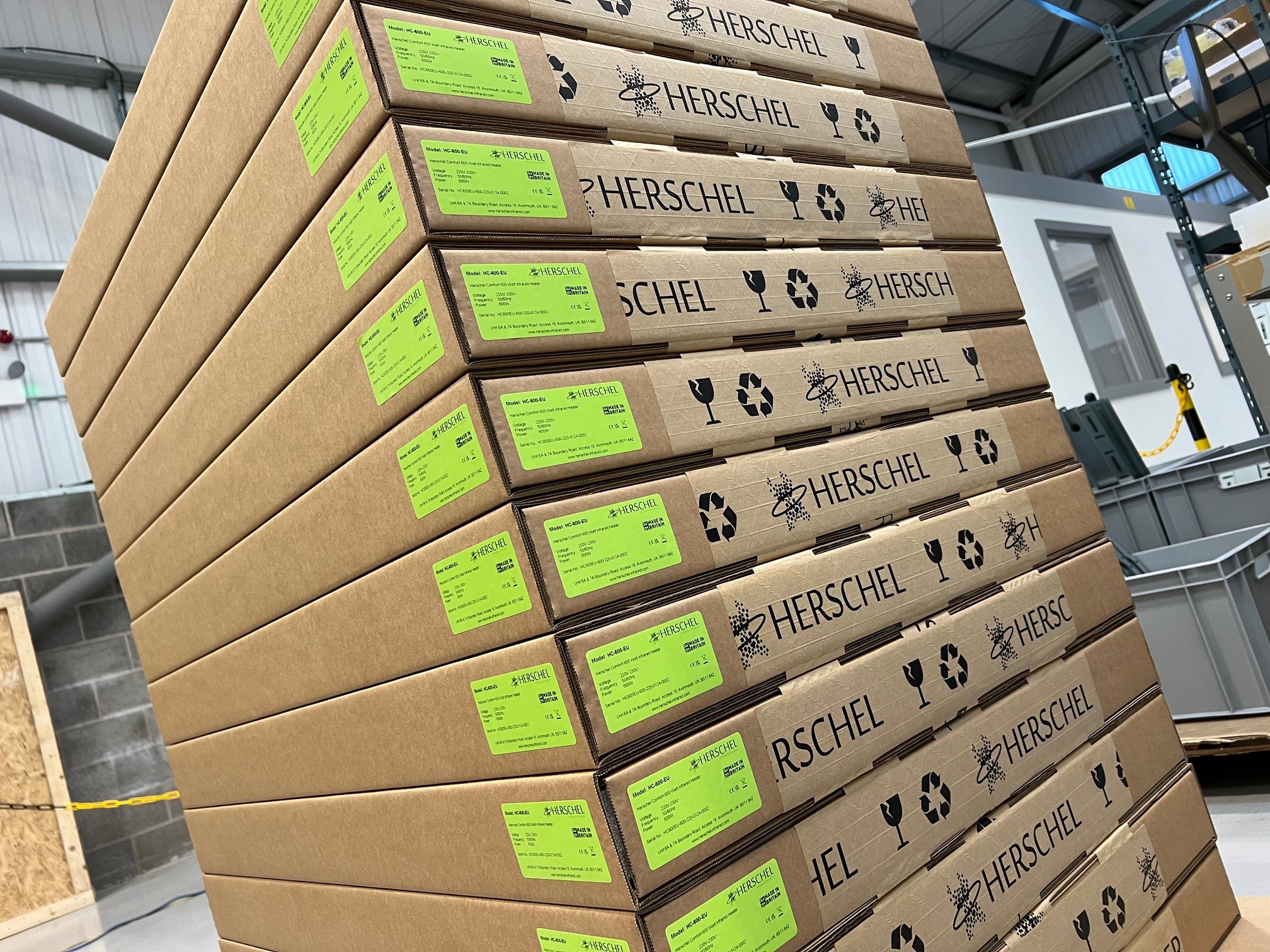 Herschel Comfort 100% recycled packaging